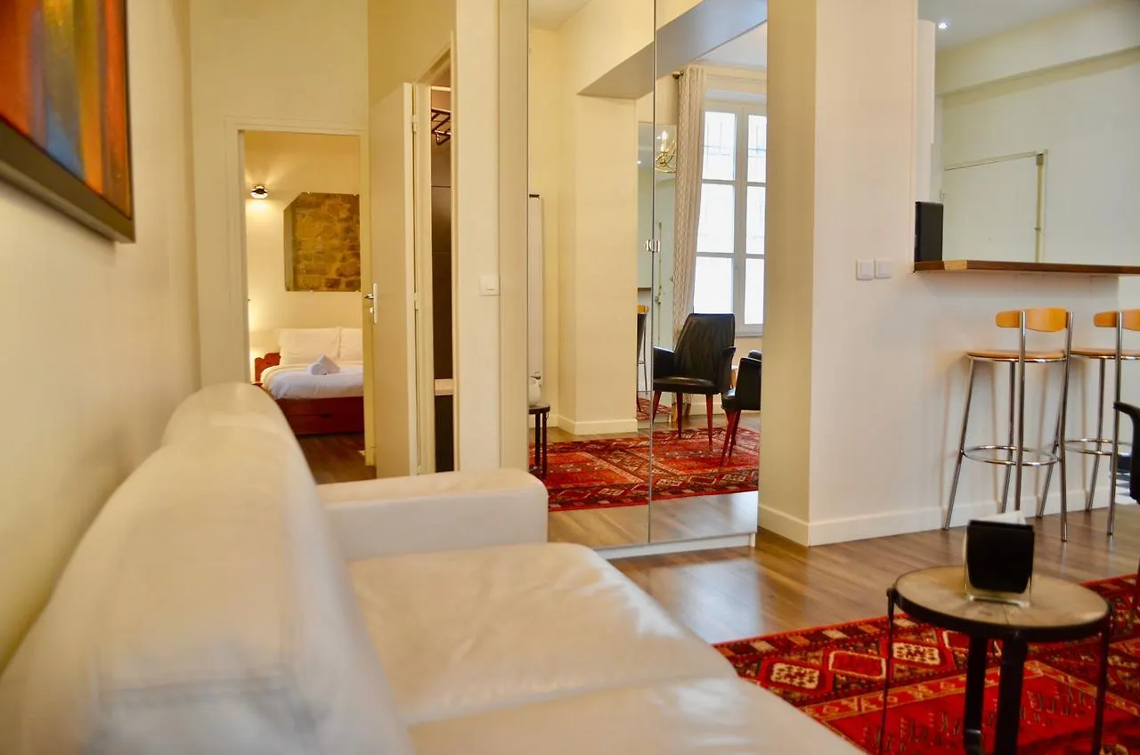 1 Bedroom In The Heart Of The Marais Area パリ